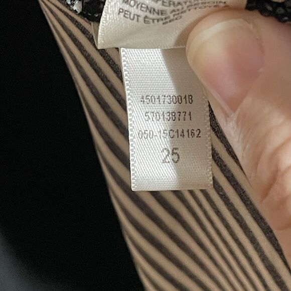 Chicos Blocked Striped Maxi Dress Black and White Pull Over V Neck Size 1 Medium - Picture 11 of 15